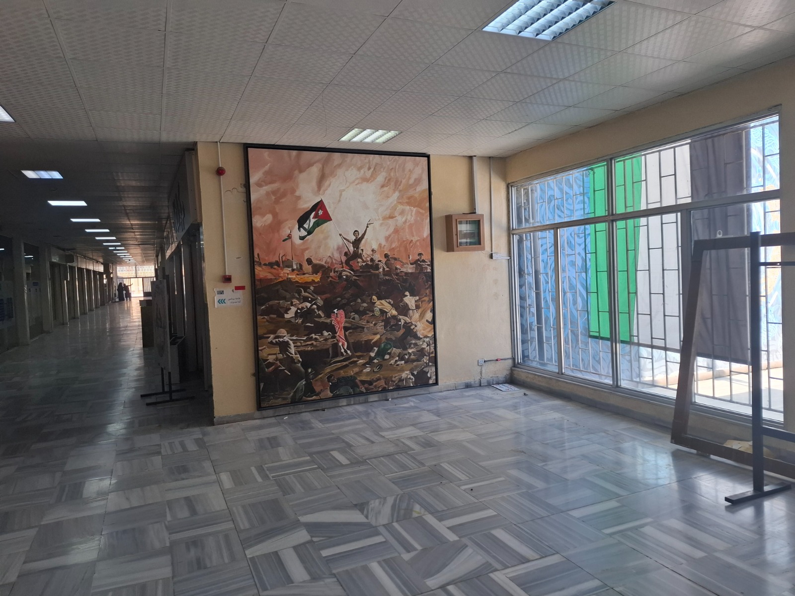 "فنون اليرموك" تطلق مبادرة لتعزيز الوعي الثقافي والجمالي في الحرم الجامعي – صور