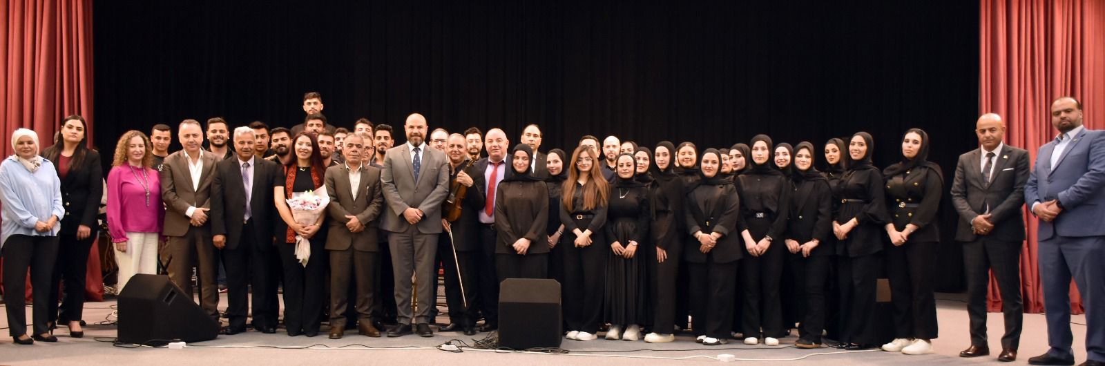 “فنون اليرموك” تُحيي حفلاً وطنياً بالاستقلال واليوبيل الذهبي للجامعة