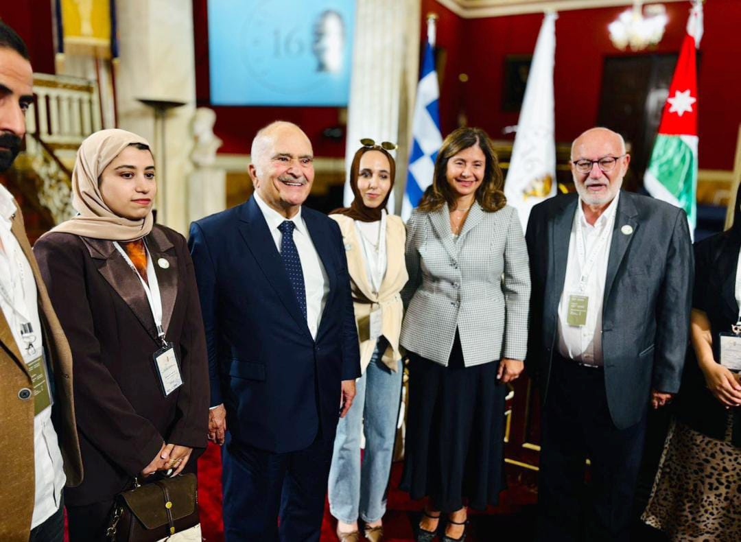 باحثو كرسي الغول مع سمو الأمير الحسن وسمو الأميرة دانا فراس